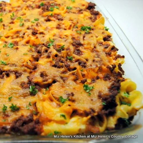 Cheesy Beef Noodle Bake