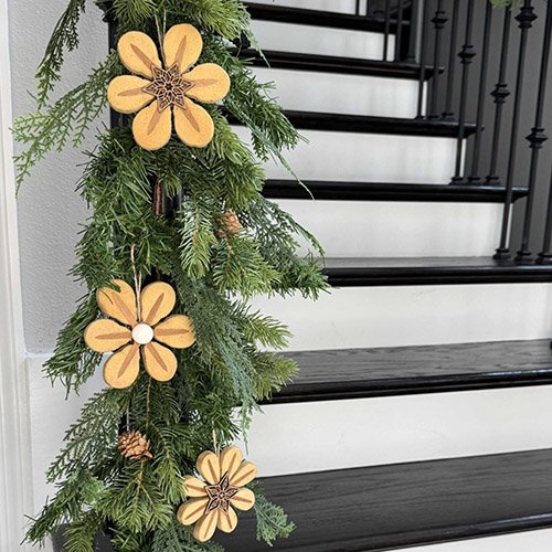 DIY Piano Hammer Ornaments: A Meaningful Keepsake Craft
